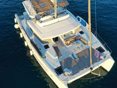 The Bali 5.4 Jacuzzi - Rent in Aegadian islands is a Catamaran ready for amazing mediterranean sailing vacations. Dreams Horizon Yachting is a pure Italian sailing charter specialist for crewed or bareboat yachting holidays